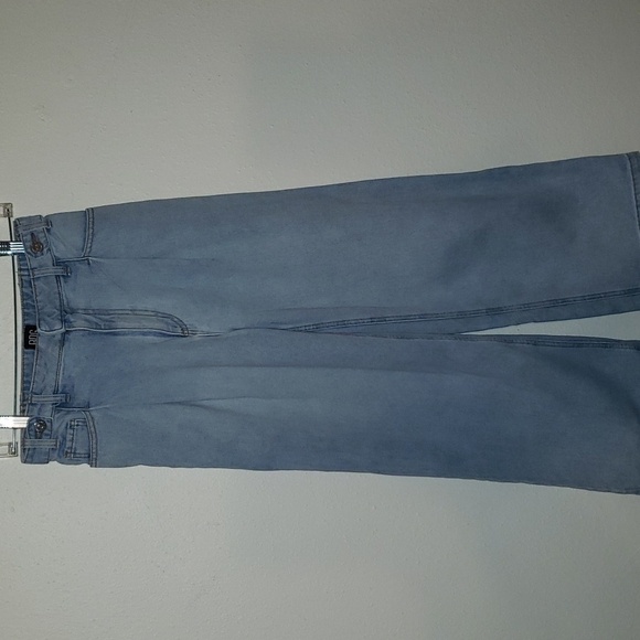 Urban Outfitters BDG high waisted pleat front cropped jean - Picture 5 of 11